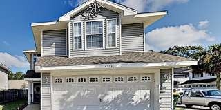 6351 Cottage Woods Dr 6351 Cottage Woods Dr Photo Gallery 1