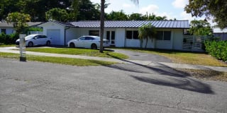 19610 SW 86th Ave 19610 SW 86th Ave Photo Gallery 1