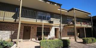 2211 W NORTH LOOP BLVD 2211 W NORTH LOOP BLVD Photo Gallery 1