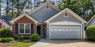 112 S Fairfield Dr 112 S Fairfield Dr Photo Gallery 1