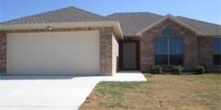 5007 Lakepark Drive 5007 Lakepark Drive Photo Gallery 1