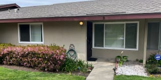 1107 W Memory Ln Unit 8B 1107 W Memory Ln Unit 8B Photo Gallery 1
