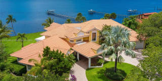 901 SE Riverside Dr 901 SE Riverside Dr Photo Gallery 1