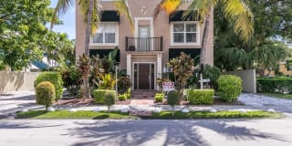 119 NE 7th Ave 119 NE 7th Ave Photo Gallery 1