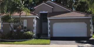 430 Somerset Way 430 Somerset Way Photo Gallery 1