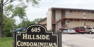 605 N Wolf Rd Unit F10 F10 605 N Wolf Rd Unit F10 F10 Photo Gallery 1