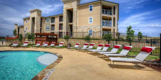 Residence at Gateway Village Residence at Gateway Village Photo Gallery 1