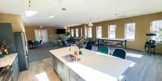 Midtown Plaza Apartments Midtown Plaza Apartments Photo Gallery 1