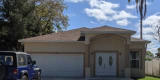 4635 Sunnydale Lane N 4635 Sunnydale Lane N Photo Gallery 1