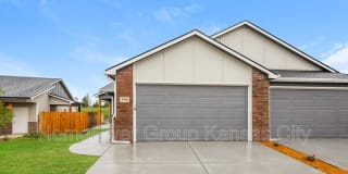 5761 E Bristol St 5761 E Bristol St Photo Gallery 1