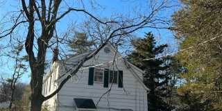 2350 Cedar Swamp Road 2350 Cedar Swamp Road Photo Gallery 1