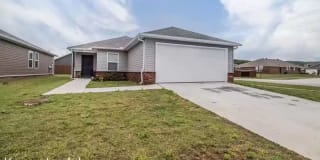 1326 S Springfield Dr 1326 S Springfield Dr Photo Gallery 1