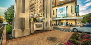 55 Riverwalk Place 55 Riverwalk Place Photo Gallery 1