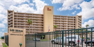 4000 SURFSIDE 4000 SURFSIDE Photo Gallery 1