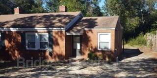 3131 Lake Forest Dr 3131 Lake Forest Dr Photo Gallery 1
