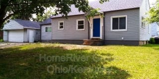 450 Lindenwood Rd 450 Lindenwood Rd Photo Gallery 1