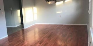 8 Guadeloupe Drive 8 Guadeloupe Drive Photo Gallery 1
