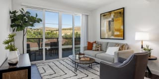Yolo East Yolo East Photo Gallery 1