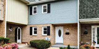 10935 BUCKNELL DRIVE 10935 BUCKNELL DRIVE Photo Gallery 1