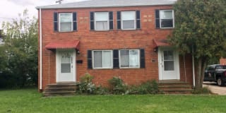 20460 Lakeshore Blvd 20460 Lakeshore Blvd Photo Gallery 1