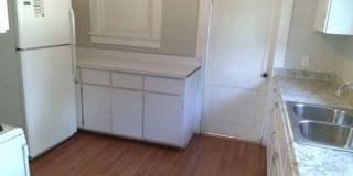 1321 Seiler Ave 1321 Seiler Ave Photo Gallery 1