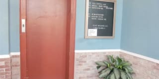 18 E Sunrise Highway 18 E Sunrise Highway Photo Gallery 1