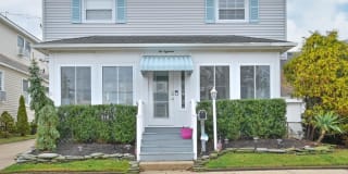 218 N Douglas Ave 218 N Douglas Ave Photo Gallery 1