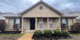 3801 Stateline Rd W 3801 Stateline Rd W Photo Gallery 1