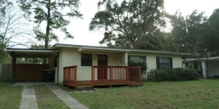 8342 Brackridge Blvd S 8342 Brackridge Blvd S Photo Gallery 1