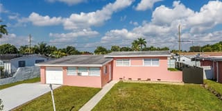 12015 SW 185th Ter 12015 SW 185th Ter Photo Gallery 1