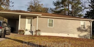 1305 5th Place NW 1305 5th Place NW Photo Gallery 1
