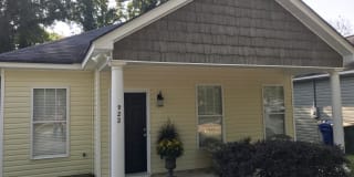 922 Woodlawn Avenue 922 Woodlawn Avenue Photo Gallery 1