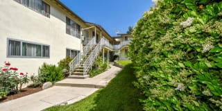2705 Piedmont Avenue 2705 Piedmont Avenue Photo Gallery 1