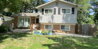 4517 Mayfield Dr 4517 Mayfield Dr Photo Gallery 1