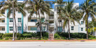 9172 Collins Ave 9172 Collins Ave Photo Gallery 1