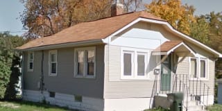 2104 Muscatine Ave. 2104 Muscatine Ave. Photo Gallery 1