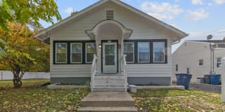 212 Pinewood Avenue 212 Pinewood Avenue Photo Gallery 1