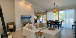 811 Bonito Lane 811 Bonito Lane Photo Gallery 1