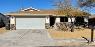 641 Lilac Lane 641 Lilac Lane Photo Gallery 1