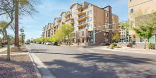 2302 N CENTRAL AVE UNIT 405 2302 N CENTRAL AVE UNIT 405 Photo Gallery 1