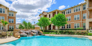 Parkway Grande Apartment Homes Parkway Grande Apartment Homes Photo Gallery 1