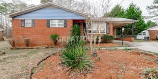 121 Hollybrook Drive 121 Hollybrook Drive Photo Gallery 1