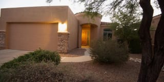 5999 North Campo Abierto 5999 North Campo Abierto Photo Gallery 1