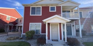 5640 Irish Way 5640 Irish Way Photo Gallery 1
