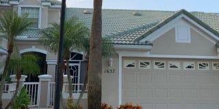 1657 SW Harbour Isles Circle 1657 SW Harbour Isles Circle Photo Gallery 1