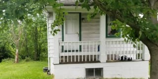807 Toman Ave 807 Toman Ave Photo Gallery 1