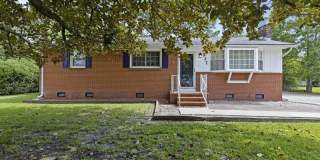 337 Sunset Road - A 337 Sunset Road - A Photo Gallery 1