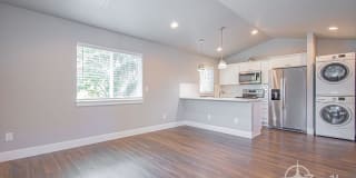 3401 Kauffman Ave 3401 Kauffman Ave Photo Gallery 1