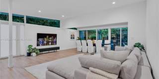 1810 Alamanda Dr 1810 Alamanda Dr Photo Gallery 1