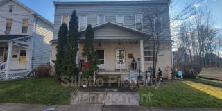 166 W River St 166 W River St Photo Gallery 1